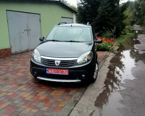 Чорний Дачія Sandero StepWay, об'ємом двигуна 1.6 л та пробігом 182 тис. км за 6700 $, фото 2 на Automoto.ua