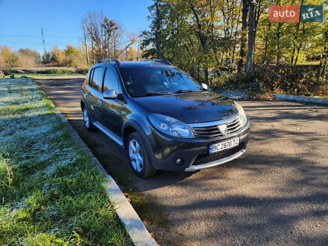 Дачия Sandero StepWay 2011 в Стрые на Automoto.ua Черный Дачия Sandero StepWay, объемом двигателя 1.6 л и пробегом 131 тыс. км за 6990 $, фото 4 на Automoto.ua