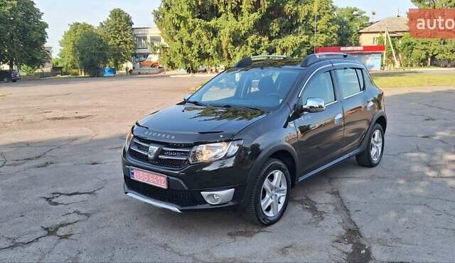 Черный Дачия Sandero StepWay, объемом двигателя 1.5 л и пробегом 184 тыс. км за 8900 $, фото 110 на Automoto.ua