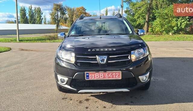Черный Дачия Sandero StepWay, объемом двигателя 1.5 л и пробегом 184 тыс. км за 8300 $, фото 18 на Automoto.ua