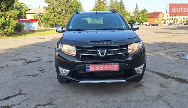 Черный Дачия Sandero StepWay, объемом двигателя 1.5 л и пробегом 184 тыс. км за 8900 $, фото 130 на Automoto.ua