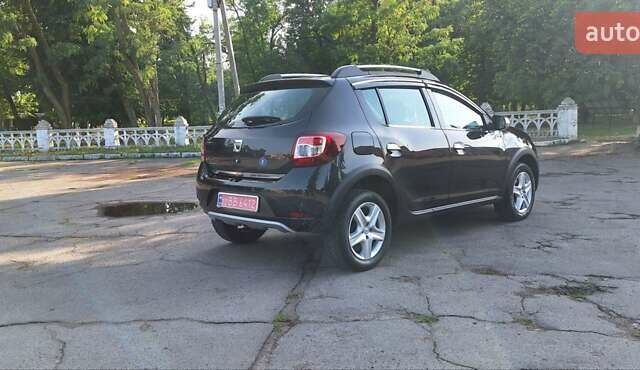 Черный Дачия Sandero StepWay, объемом двигателя 1.5 л и пробегом 184 тыс. км за 8900 $, фото 116 на Automoto.ua
