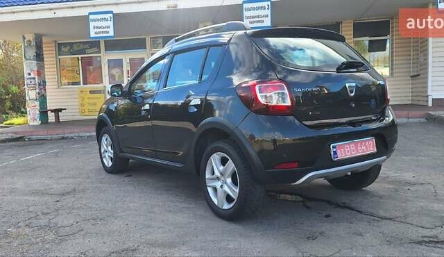 Черный Дачия Sandero StepWay, объемом двигателя 1.5 л и пробегом 184 тыс. км за 8300 $, фото 6 на Automoto.ua