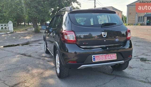 Черный Дачия Sandero StepWay, объемом двигателя 1.5 л и пробегом 184 тыс. км за 8900 $, фото 32 на Automoto.ua