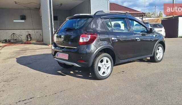 Черный Дачия Sandero StepWay, объемом двигателя 1.5 л и пробегом 184 тыс. км за 8300 $, фото 23 на Automoto.ua