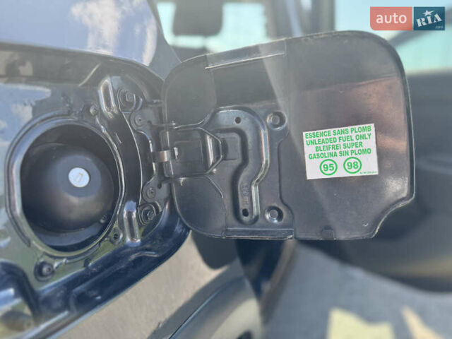 Черный Дачия Sandero StepWay, объемом двигателя 0.9 л и пробегом 73 тыс. км за 8400 $, фото 19 на Automoto.ua