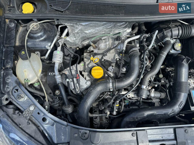 Черный Дачия Sandero StepWay, объемом двигателя 0.9 л и пробегом 73 тыс. км за 8400 $, фото 16 на Automoto.ua