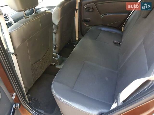 Коричневий Дачія Sandero StepWay, об'ємом двигуна 1.6 л та пробігом 168 тис. км за 7199 $, фото 1 на Automoto.ua