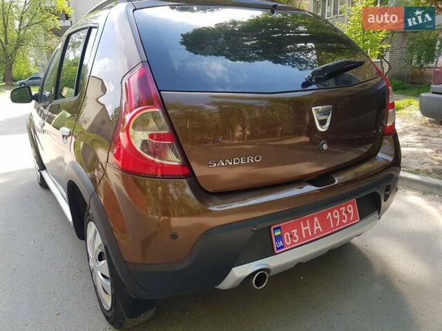 Коричневий Дачія Sandero StepWay, об'ємом двигуна 1.6 л та пробігом 168 тис. км за 7199 $, фото 3 на Automoto.ua