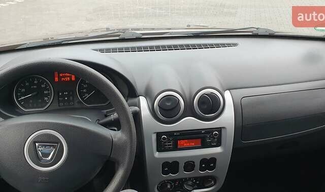 Коричневый Дачия Sandero StepWay, объемом двигателя 1.6 л и пробегом 164 тыс. км за 6850 $, фото 19 на Automoto.ua