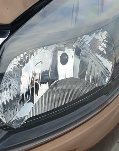 Коричневый Дачия Sandero StepWay, объемом двигателя 1.6 л и пробегом 164 тыс. км за 6850 $, фото 14 на Automoto.ua