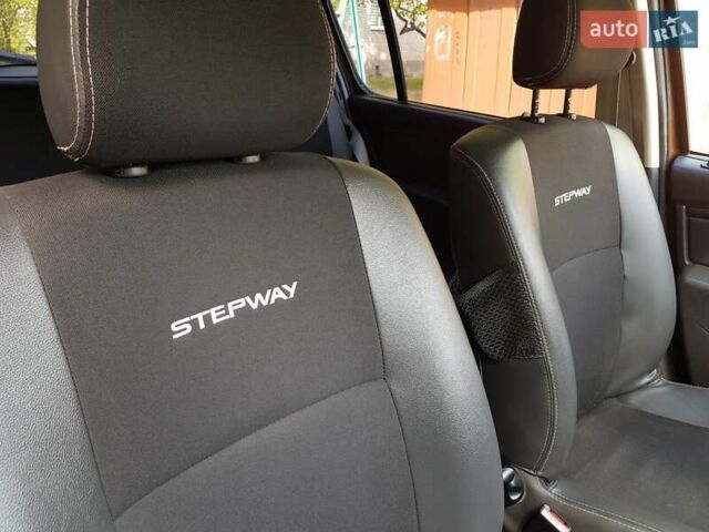 Коричневий Дачія Sandero StepWay, об'ємом двигуна 1.6 л та пробігом 168 тис. км за 7199 $, фото 11 на Automoto.ua