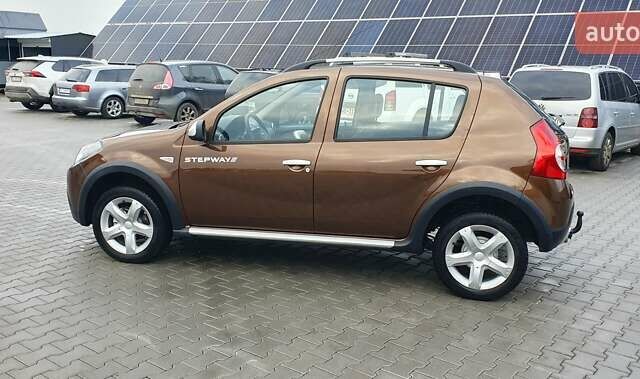 Коричневый Дачия Sandero StepWay, объемом двигателя 1.6 л и пробегом 164 тыс. км за 6850 $, фото 4 на Automoto.ua