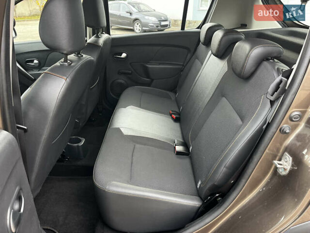 Коричневый Дачия Sandero StepWay, объемом двигателя 0.9 л и пробегом 137 тыс. км за 8699 $, фото 30 на Automoto.ua