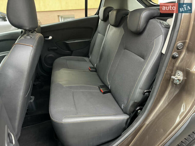 Дачия Sandero StepWay 2017 в Луцке на Automoto.ua Коричневый Дачия Sandero StepWay, объемом двигателя 0.9 л и пробегом 137 тыс. км за 8699 $, фото 30 на Automoto.ua