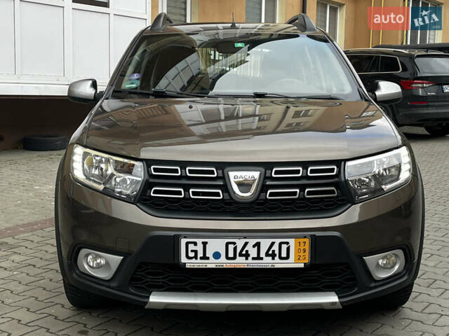 Дачия Sandero StepWay 2017 в Луцке на Automoto.ua Коричневый Дачия Sandero StepWay, объемом двигателя 0.9 л и пробегом 137 тыс. км за 8699 $, фото 1 на Automoto.ua