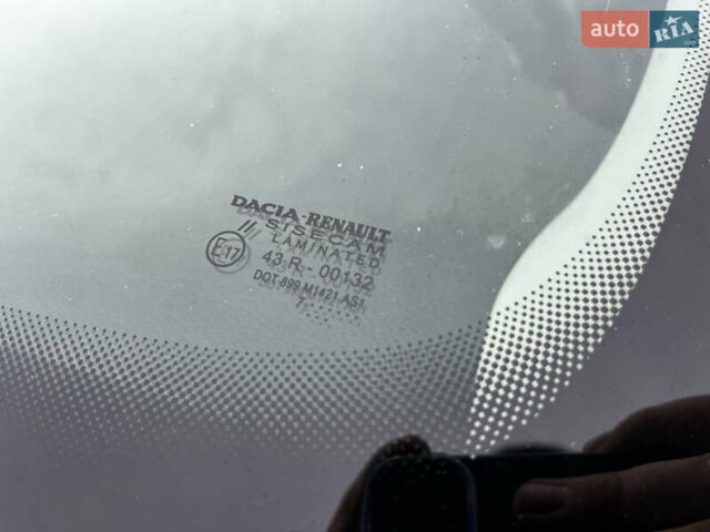 Коричневый Дачия Sandero StepWay, объемом двигателя 0.9 л и пробегом 137 тыс. км за 8699 $, фото 37 на Automoto.ua