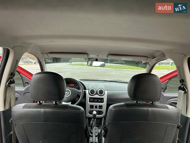 Красный Дачия Sandero StepWay, объемом двигателя 1.6 л и пробегом 100 тыс. км за 6700 $, фото 27 на Automoto.ua
