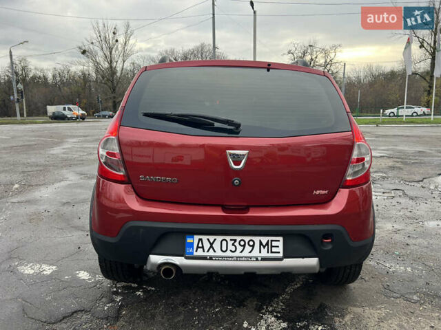 Красный Дачия Sandero StepWay, объемом двигателя 1.6 л и пробегом 100 тыс. км за 6700 $, фото 8 на Automoto.ua