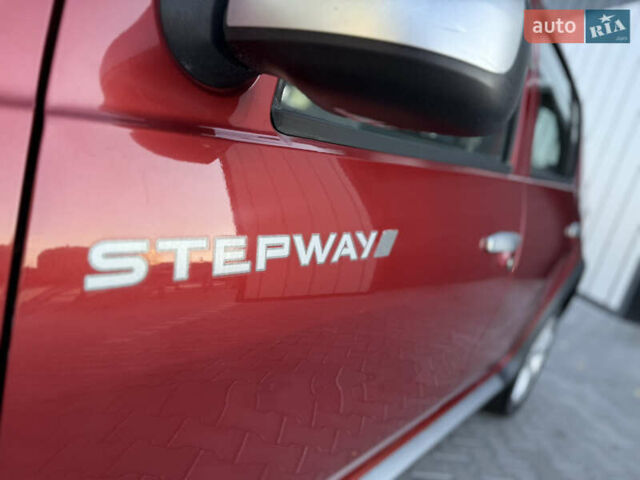 Дачия Sandero StepWay 2009 в Владимир-Волынский на Automoto.ua Красный Дачия Sandero StepWay, объемом двигателя 1.5 л и пробегом 205 тыс. км за 6700 $, фото 7 на Automoto.ua