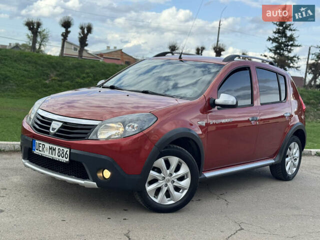 Красный Дачия Sandero StepWay, объемом двигателя 1.6 л и пробегом 210 тыс. км за 5790 $, фото 7 на Automoto.ua