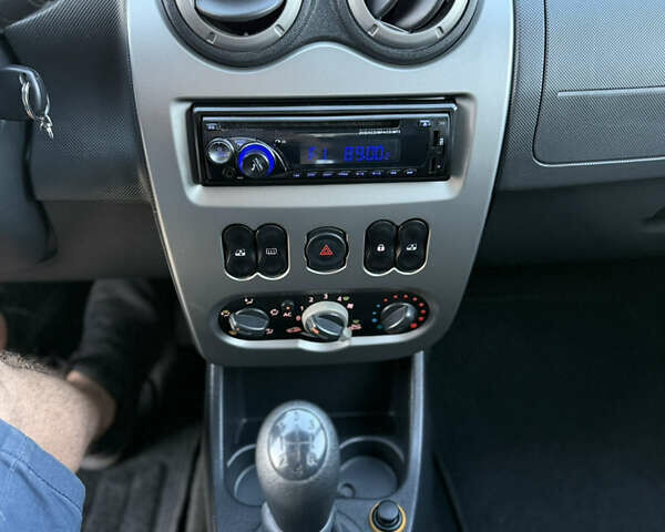 Червоний Дачія Sandero StepWay, об'ємом двигуна 1.5 л та пробігом 205 тис. км за 6700 $, фото 53 на Automoto.ua