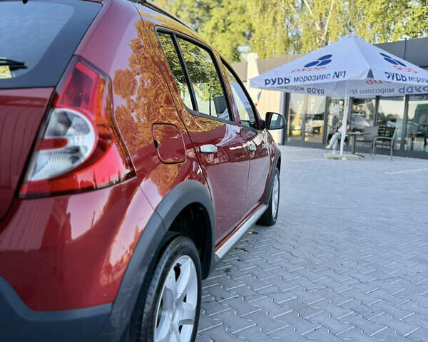 Дачия Sandero StepWay 2009 в Владимир-Волынский на Automoto.ua Красный Дачия Sandero StepWay, объемом двигателя 1.5 л и пробегом 205 тыс. км за 6700 $, фото 22 на Automoto.ua