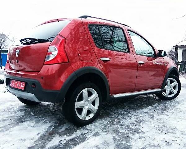 Красный Дачия Sandero StepWay, объемом двигателя 1.6 л и пробегом 167 тыс. км за 6500 $, фото 23 на Automoto.ua