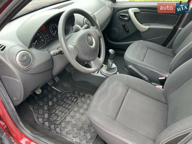 Червоний Дачія Sandero StepWay, об'ємом двигуна 1.6 л та пробігом 164 тис. км за 5700 $, фото 20 на Automoto.ua