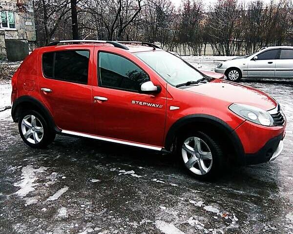 Красный Дачия Sandero StepWay, объемом двигателя 1.6 л и пробегом 167 тыс. км за 6500 $, фото 5 на Automoto.ua