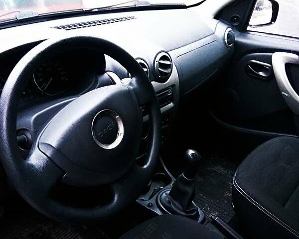 Красный Дачия Sandero StepWay, объемом двигателя 1.6 л и пробегом 167 тыс. км за 6500 $, фото 28 на Automoto.ua