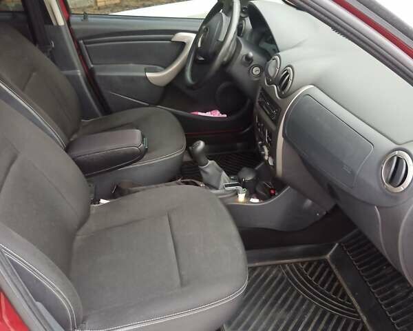 Червоний Дачія Sandero StepWay, об'ємом двигуна 1.6 л та пробігом 94 тис. км за 6800 $, фото 9 на Automoto.ua