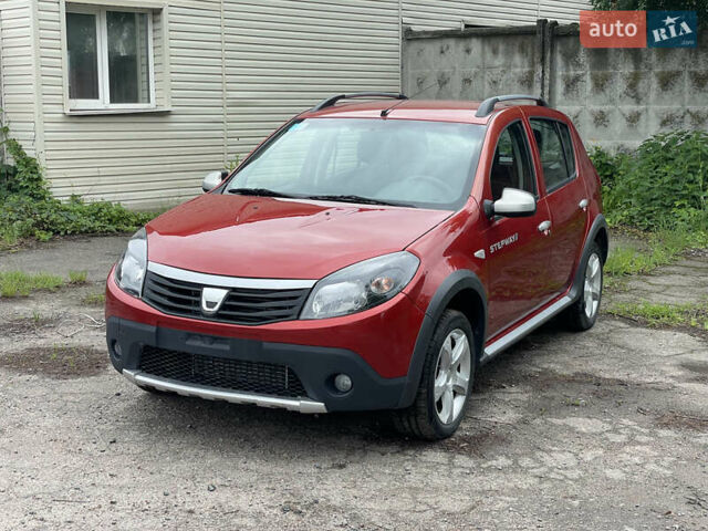 Червоний Дачія Sandero StepWay, об'ємом двигуна 1.6 л та пробігом 164 тис. км за 5700 $, фото 9 на Automoto.ua
