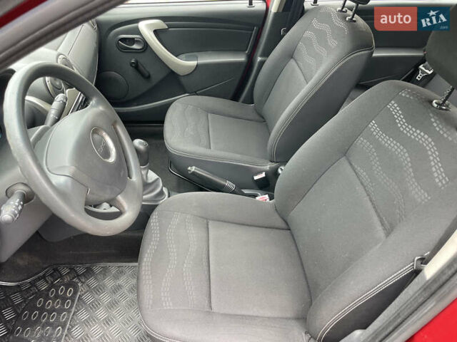Червоний Дачія Sandero StepWay, об'ємом двигуна 1.6 л та пробігом 164 тис. км за 5700 $, фото 18 на Automoto.ua