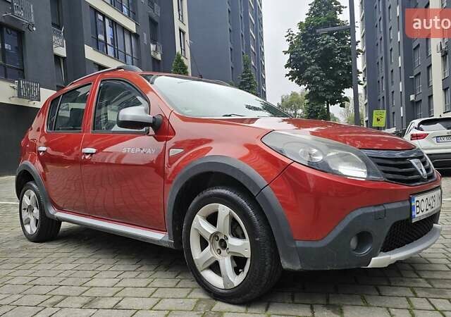 Красный Дачия Sandero StepWay, объемом двигателя 1.46 л и пробегом 191 тыс. км за 6300 $, фото 7 на Automoto.ua