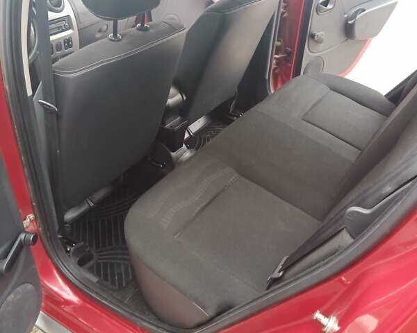 Червоний Дачія Sandero StepWay, об'ємом двигуна 1.6 л та пробігом 94 тис. км за 6800 $, фото 14 на Automoto.ua