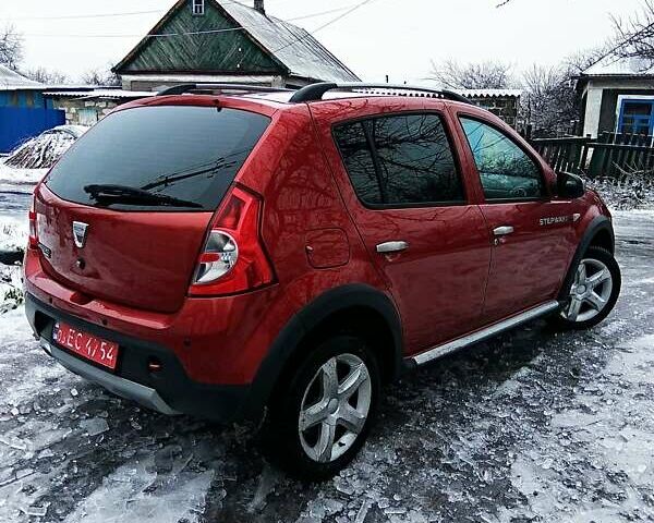 Красный Дачия Sandero StepWay, объемом двигателя 1.6 л и пробегом 167 тыс. км за 6500 $, фото 13 на Automoto.ua
