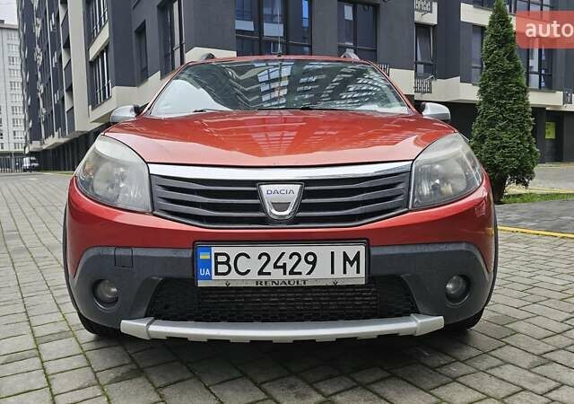 Красный Дачия Sandero StepWay, объемом двигателя 1.46 л и пробегом 191 тыс. км за 6300 $, фото 8 на Automoto.ua