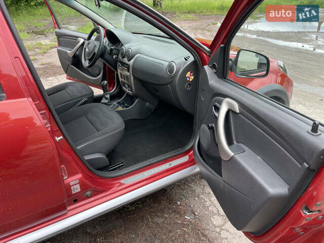 Червоний Дачія Sandero StepWay, об'ємом двигуна 1.6 л та пробігом 164 тис. км за 5700 $, фото 13 на Automoto.ua