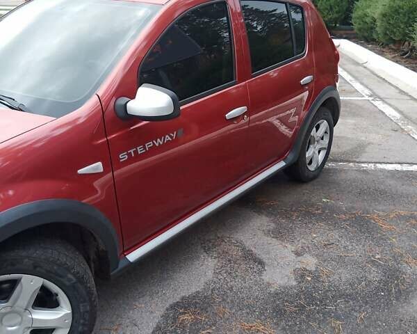 Червоний Дачія Sandero StepWay, об'ємом двигуна 1.6 л та пробігом 94 тис. км за 6800 $, фото 7 на Automoto.ua