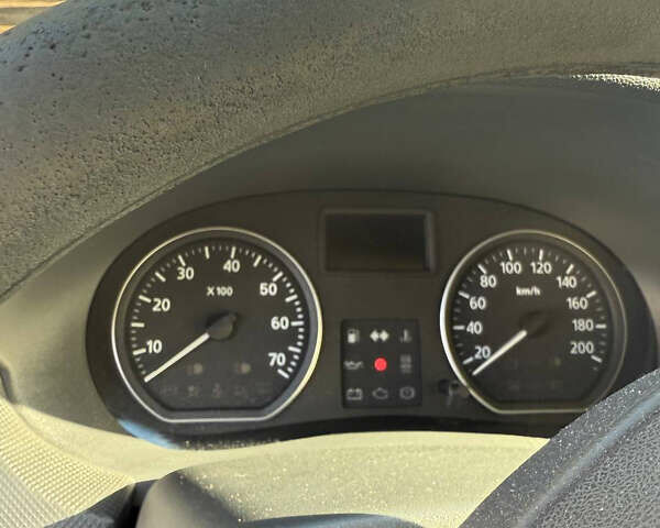 Красный Дачия Sandero StepWay, объемом двигателя 1.6 л и пробегом 220 тыс. км за 6000 $, фото 5 на Automoto.ua