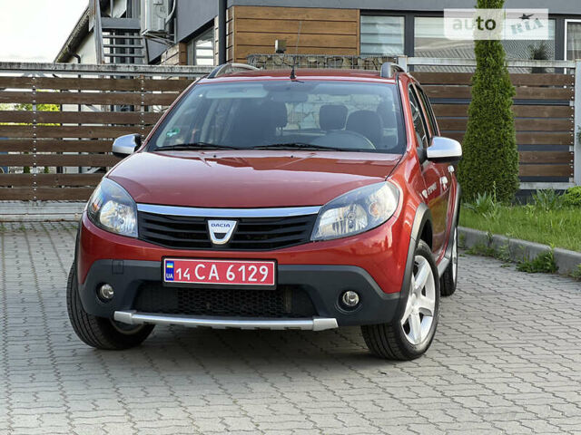 Червоний Дачія Sandero StepWay, об'ємом двигуна 1.6 л та пробігом 145 тис. км за 6549 $, фото 4 на Automoto.ua