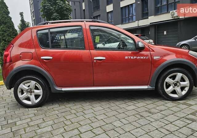 Красный Дачия Sandero StepWay, объемом двигателя 1.46 л и пробегом 191 тыс. км за 6300 $, фото 5 на Automoto.ua