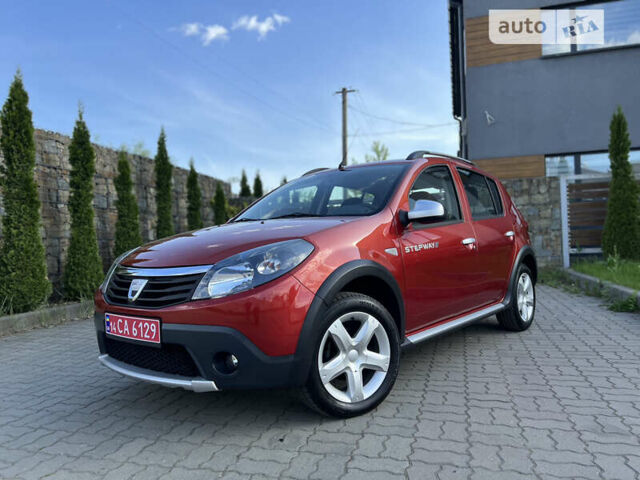 Червоний Дачія Sandero StepWay, об'ємом двигуна 1.6 л та пробігом 145 тис. км за 6549 $, фото 3 на Automoto.ua