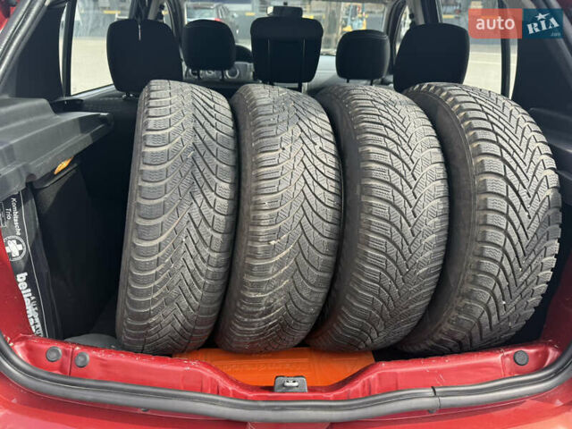 Красный Дачия Sandero StepWay, объемом двигателя 1.6 л и пробегом 199 тыс. км за 6550 $, фото 24 на Automoto.ua