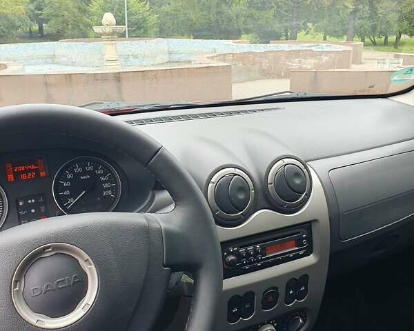 Красный Дачия Sandero StepWay, объемом двигателя 1.5 л и пробегом 208 тыс. км за 6999 $, фото 32 на Automoto.ua