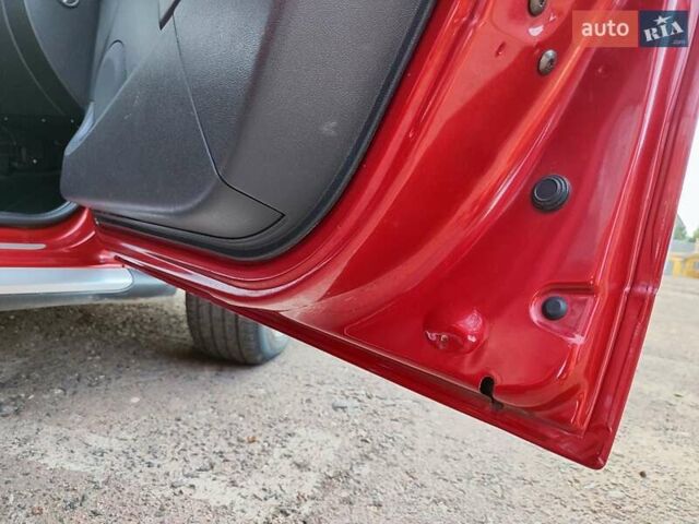 Дачия Sandero StepWay 2011 в Глухове на Automoto.ua Красный Дачия Sandero StepWay, объемом двигателя 1.6 л и пробегом 157 тыс. км за 6600 $, фото 17 на Automoto.ua