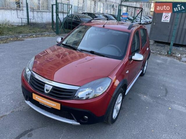 Червоний Дачія Sandero StepWay, об'ємом двигуна 1.5 л та пробігом 210 тис. км за 8200 $, фото 6 на Automoto.ua