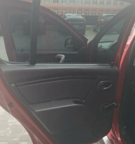 Красный Дачия Sandero StepWay, объемом двигателя 1.6 л и пробегом 166 тыс. км за 6199 $, фото 29 на Automoto.ua