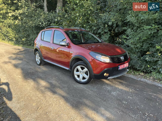 Дачия Sandero StepWay 2011 в Ровно на Automoto.ua Красный Дачия Sandero StepWay, объемом двигателя 1.6 л и пробегом 220 тыс. км за 6800 $, фото 1 на Automoto.ua